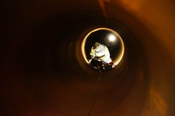Army Bay Outfall - internal pipe welding